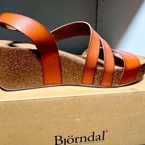 Bjorndal brown wedge sandal dress shoe